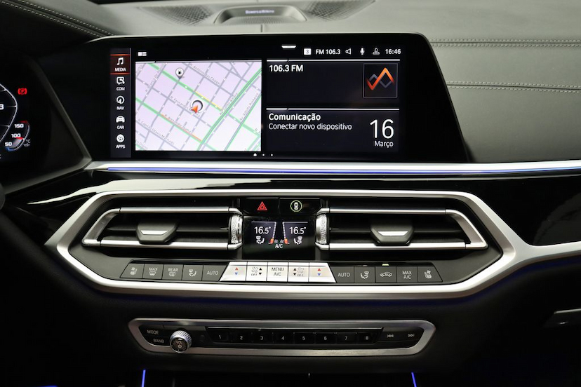 Foto do veículo BMW X7 M50I 2020 6.470 KM 1.090.000,00