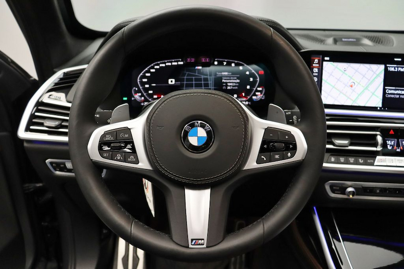 Foto do veículo BMW X7 M50I 2020 6.470 KM 1.090.000,00