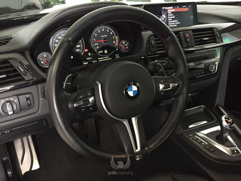 Foto do veículo BMW  M4 COUPE 2015 5.950 KM 335.000,00