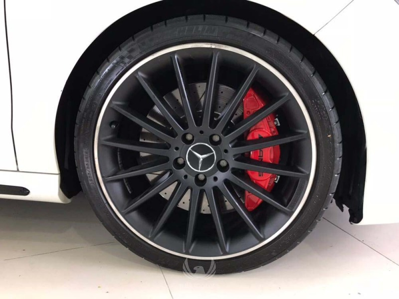 Foto do veículo MERCEDES-BENZ  CLA 45 AMG BLINDADA 2014 15.580 KM 234.900,00