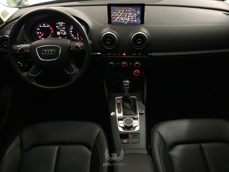 Foto do veículo AUDI  A3 SEDAN AMBIENTE 2016 38.070 KM 95.000,00
