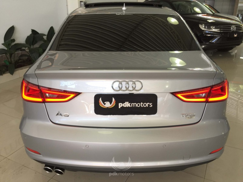 Foto do veículo AUDI  A3 SEDAN AMBIENTE 2016 38.070 KM 95.000,00