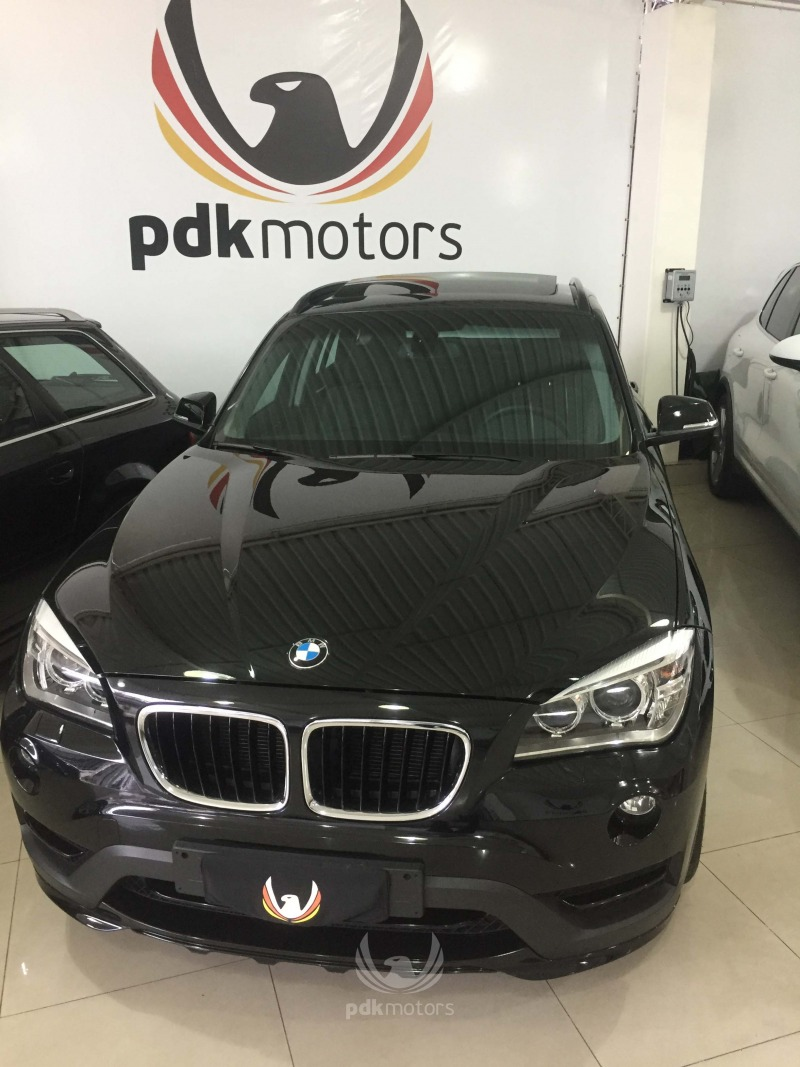 Foto do veículo BMW  X1 28I SPORT GP 4X4 2015 18.680 KM 119.000,00