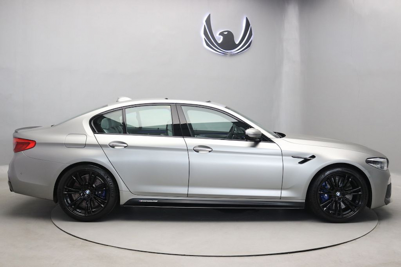 Foto do veículo BMW M5  2019 15.150 KM 685.000,00
