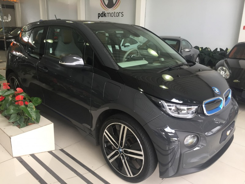 Foto do veículo BMW  I3 FULL REX 2015 10.568 KM 179.000,00