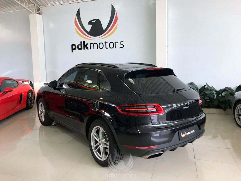 Foto do veículo PORSCHE  MACAN 2.0 2015 40.956 KM 289.000,00