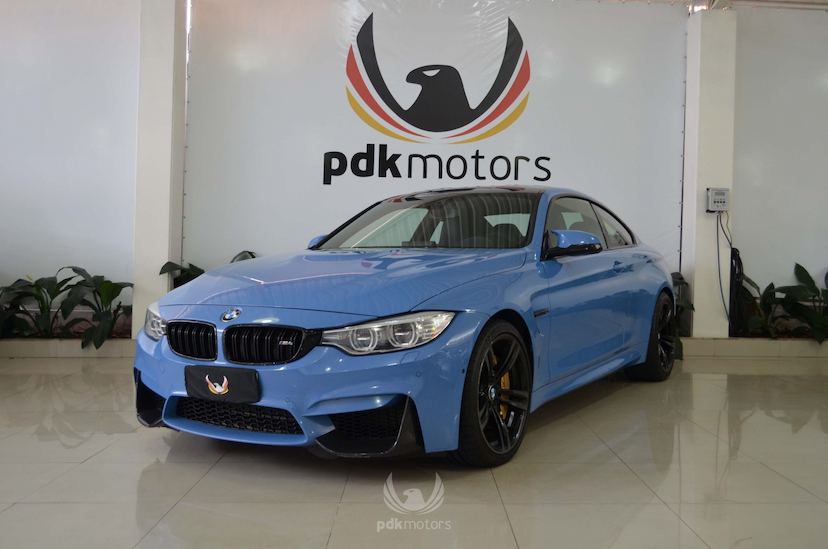 Foto do veículo BMW  M4 COUPE 2015 18.770 KM 314.000,00
