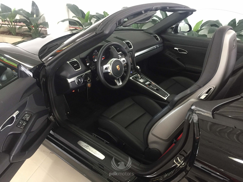 Foto do veículo PORSCHE  BOXSTER 2015 5.800 KM 299.000,00