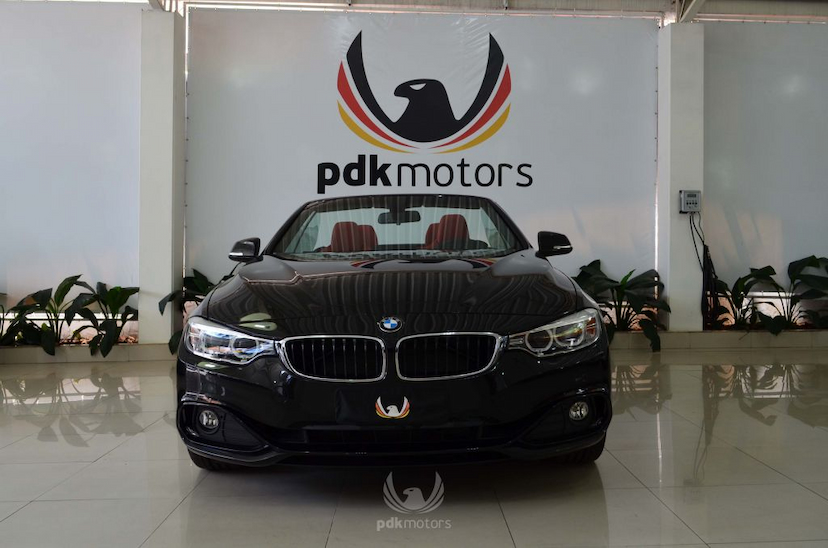 Foto do veículo BMW  430I SPORT CABRIO 2017 3.125 KM 232.000,00