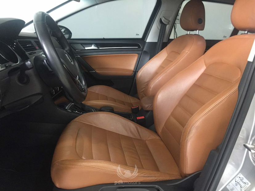 Foto do veículo VOLKSWAGEN  GOLF 1.4 TSI HIGHLINE 2014 59.600 KM 83.000,00