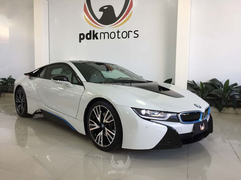 Foto do veículo BMW  I8 2016 550 KM 518.000,00