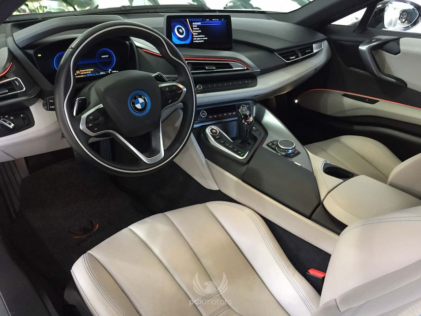 Foto do veículo BMW  I8 2016 550 KM 518.000,00