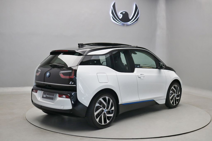 Foto do veículo BMW I3 REX 120AH 2021 3.500 KM 259.900,00