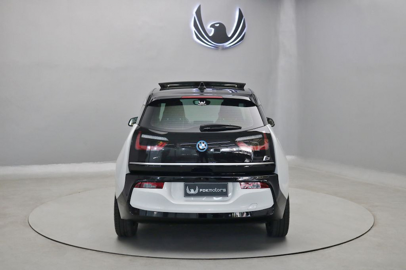 Foto do veículo BMW I3 REX 120AH 2021 3.500 KM 259.900,00