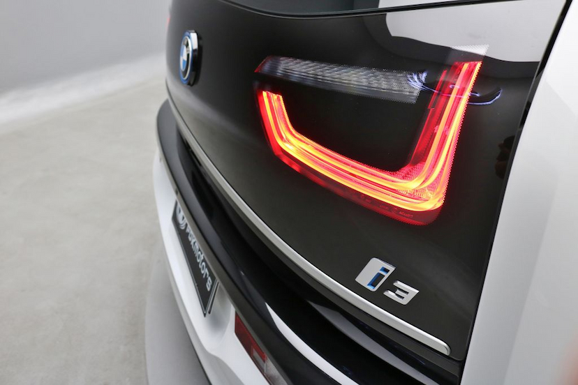 Foto do veículo BMW I3 REX 120AH 2021 3.500 KM 259.900,00