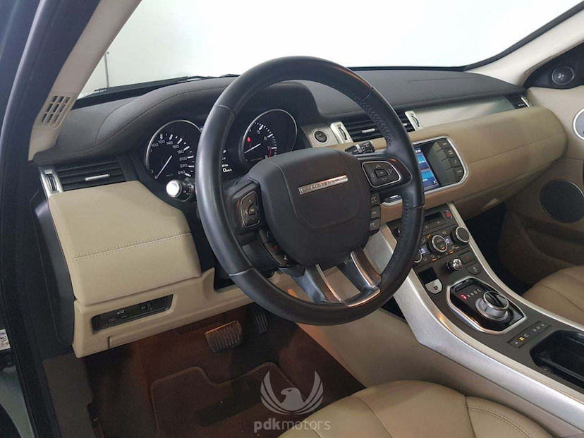 Foto do veículo LAND ROVER  EVOQUE PURE 2012 63.840 KM 114.900,00