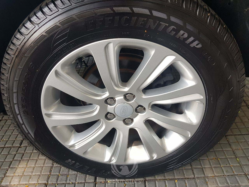 Foto do veículo LAND ROVER  EVOQUE PURE 2012 63.840 KM 114.900,00