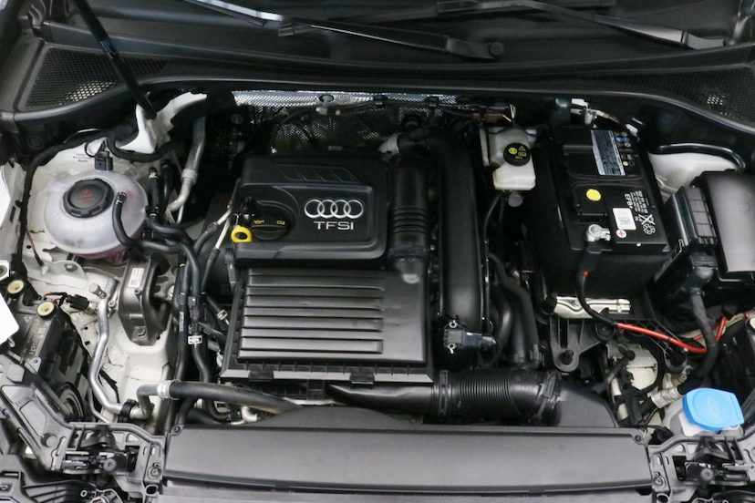 Foto do veículo AUDI Q3 BLACK S-TRONIC 2021 17.400 KM 279.000,00