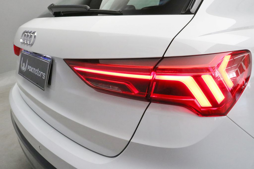 Foto do veículo AUDI Q3 BLACK S-TRONIC 2021 17.400 KM 279.000,00