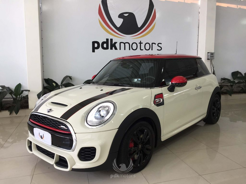 Foto do veículo MINI  COOPER JCW 2P 2017 13.860 KM 139.900,00