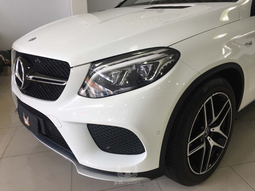 Foto do veículo MERCEDES-BENZ  GLE 43 AMG COUPE 2017 11.500 KM 489.000,00
