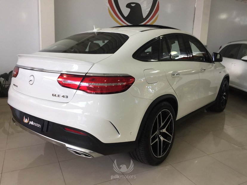Foto do veículo MERCEDES-BENZ  GLE 43 AMG COUPE 2017 11.500 KM 489.000,00