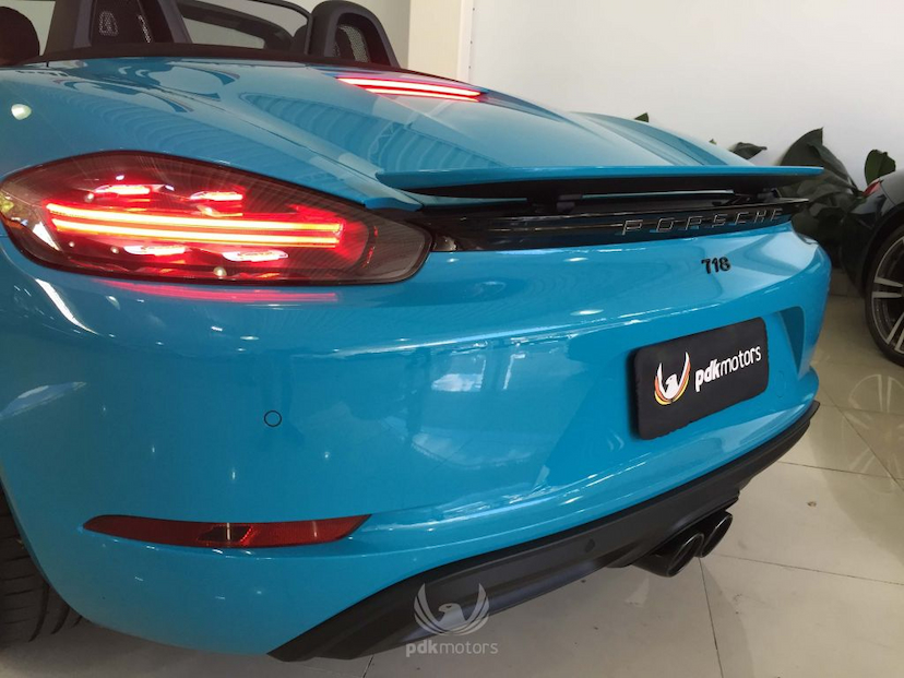 Foto do veículo PORSCHE  718 BOXSTER 2018 2.900 KM 425.000,00