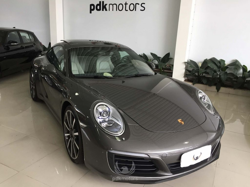 Foto do veículo PORSCHE  911 CARRERA S 2017 8.211 KM 599.000,00