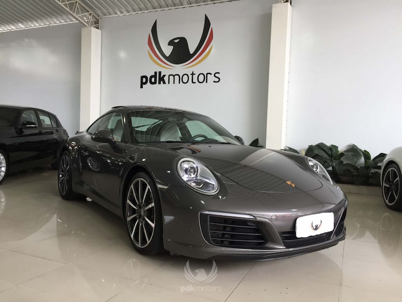 Foto do veículo PORSCHE  911 CARRERA S 2017 8.211 KM 599.000,00