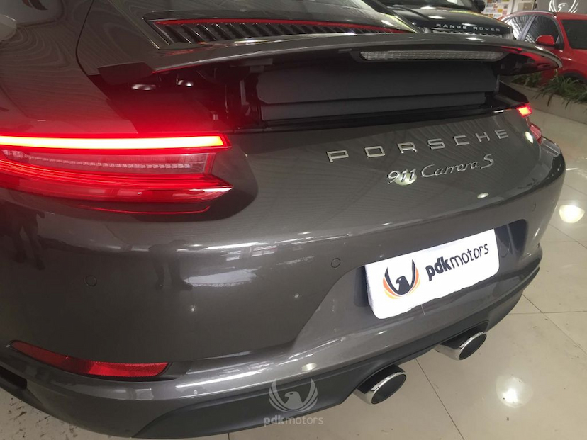 Foto do veículo PORSCHE  911 CARRERA S 2017 8.211 KM 599.000,00