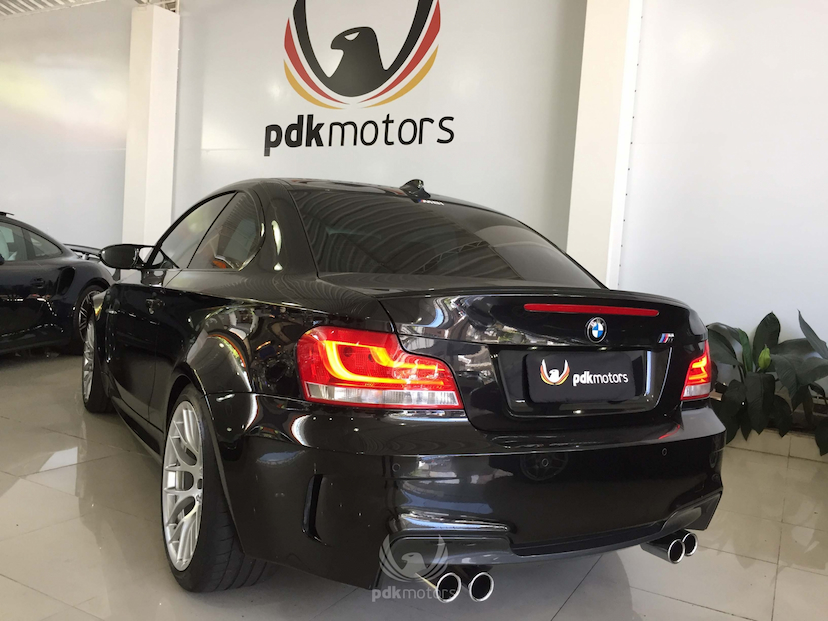 Foto do veículo BMW  1M 2012 13.200 KM 235.000,00