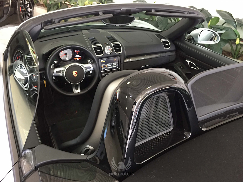 Foto do veículo PORSCHE  BOXSTER GTS 2015 9.880 KM 389.000,00