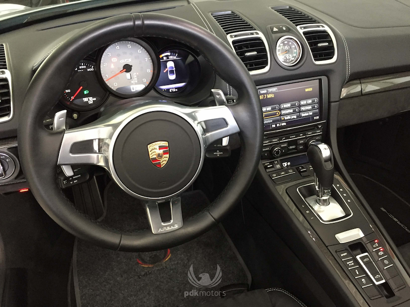 Foto do veículo PORSCHE  BOXSTER GTS 2015 9.880 KM 389.000,00