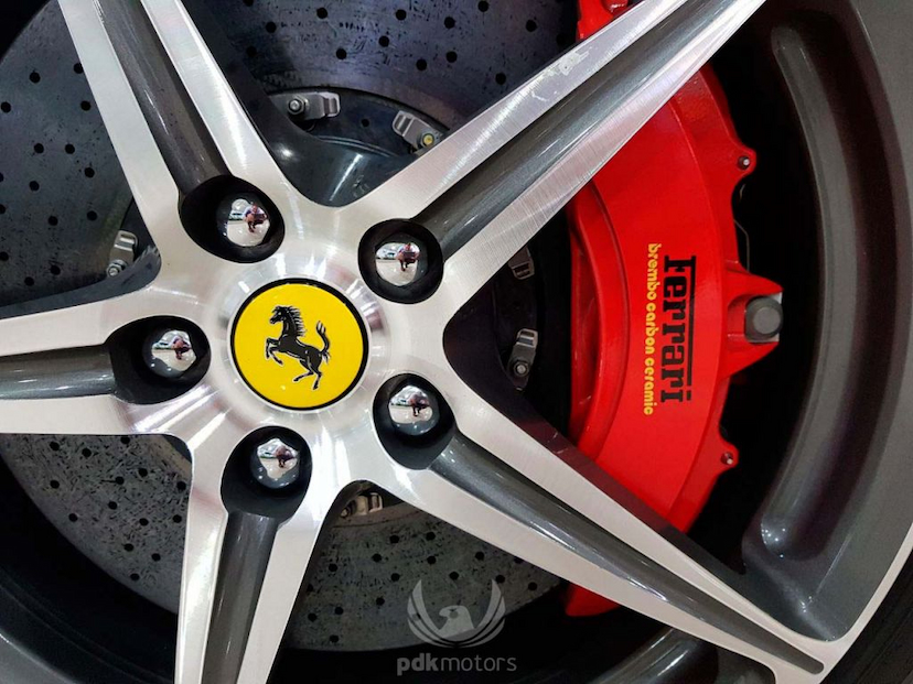 Foto do veículo FERRARI  458 ITALIA 2011 8.318 KM 1.070.000,00
