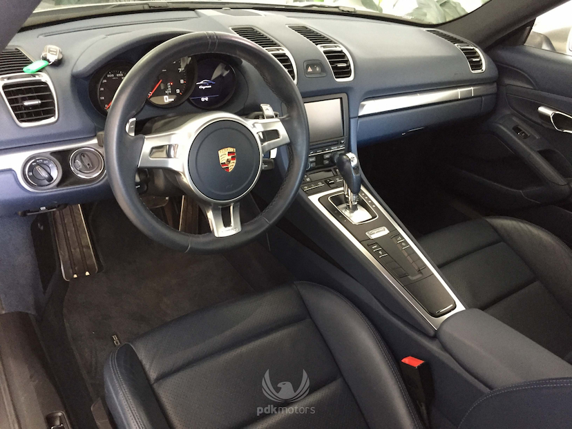 Foto do veículo PORSCHE  CAYMAN 2014 19.485 KM 269.000,00