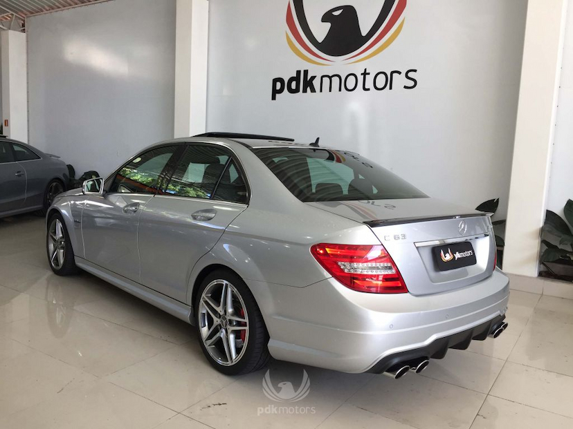 Foto do veículo MERCEDES-BENZ  C63 AMG 2012 49.072 KM 184.900,00