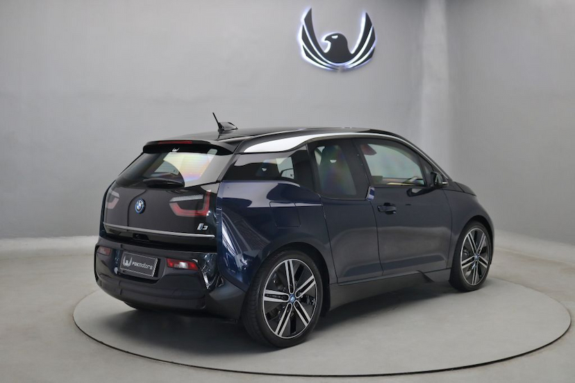 Foto do veículo BMW I3 BEV 120AH 2022 2.390 KM 369.000,00