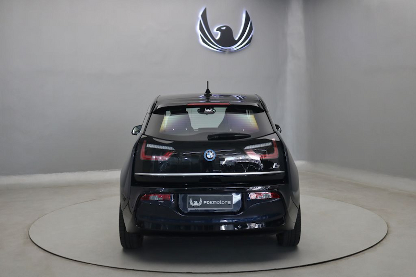 Foto do veículo BMW I3 BEV 120AH 2022 2.390 KM 369.000,00