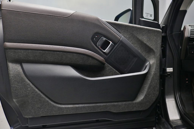 Foto do veículo BMW I3 BEV 120AH 2022 2.390 KM 369.000,00