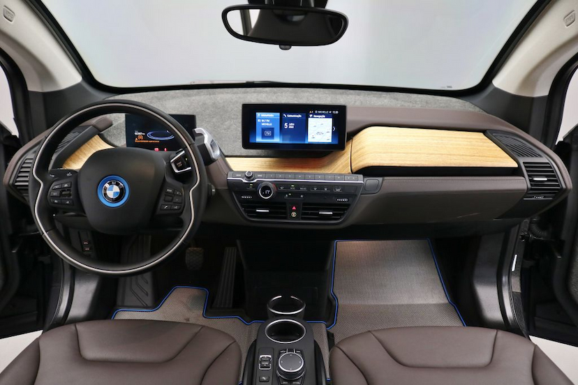 Foto do veículo BMW I3 BEV 120AH 2022 2.390 KM 369.000,00