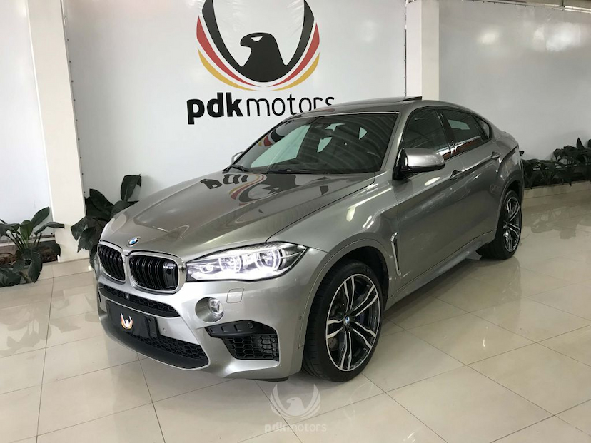 Foto do veículo BMW  X6 M 2016 53.080 KM 389.000,00