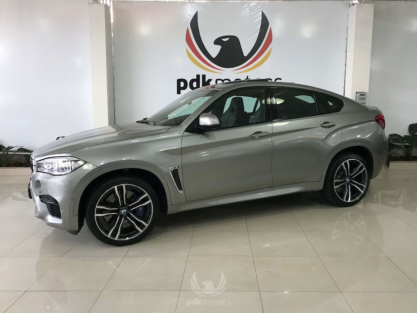 Foto do veículo BMW  X6 M 2016 53.080 KM 389.000,00