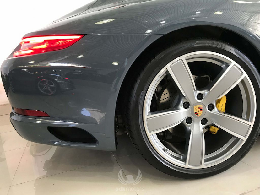 Foto do veículo PORSCHE 911 911 CARRERA 2017 5.425 KM 525.000,00