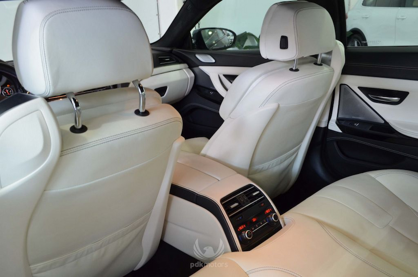 Foto do veículo BMW  M6 GRAN COUPE 2015 34.600 KM 319.000,00