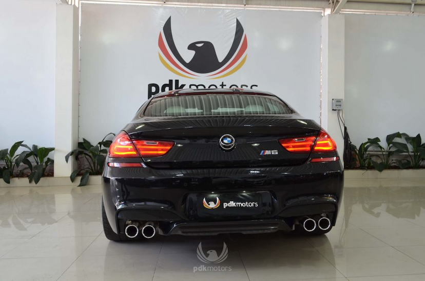 Foto do veículo BMW  M6 GRAN COUPE 2015 34.600 KM 319.000,00