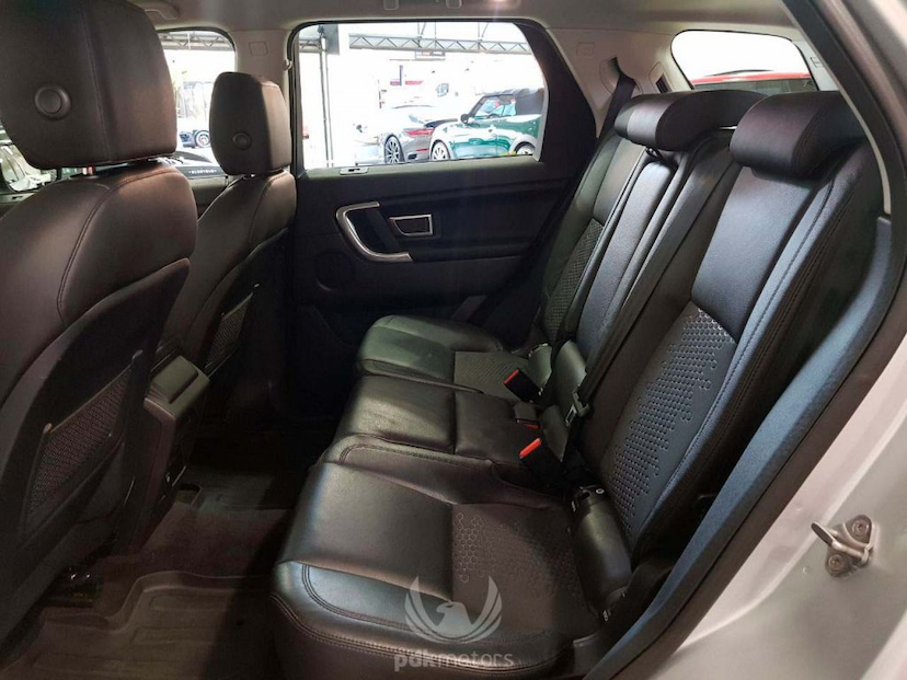 Foto do veículo LAND ROVER  DISCOVERY SPORT SE SD4 2016 55.598 KM 179.500,00