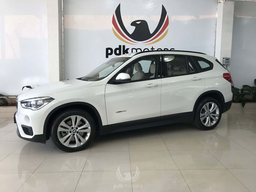 Foto do veículo BMW  X1 20I GP S-DRIVE 2017 13.700 KM 199.000,00