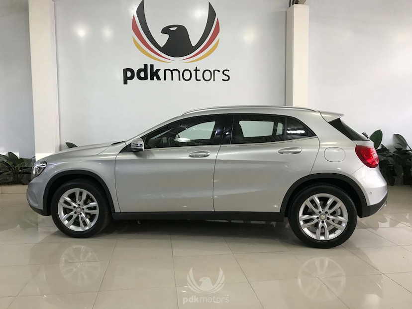 Foto do veículo MERCEDES-BENZ  GLA 200 ADVANCE 2016 40.010 KM 155.900,00