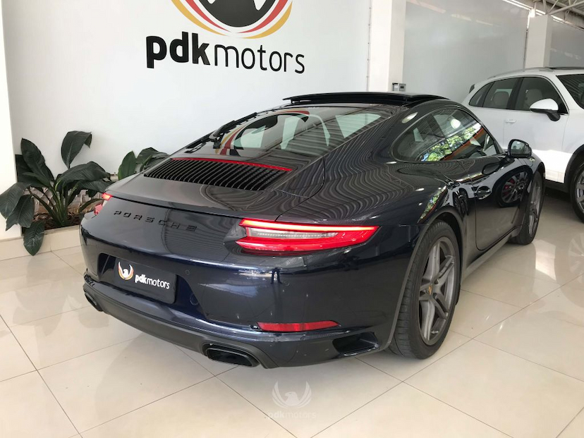 Foto do veículo PORSCHE  911 CARRERA 2017 5.065 KM 479.000,00