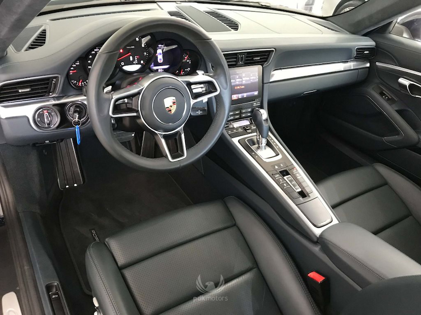 Foto do veículo PORSCHE  911 CARRERA 2017 5.065 KM 479.000,00